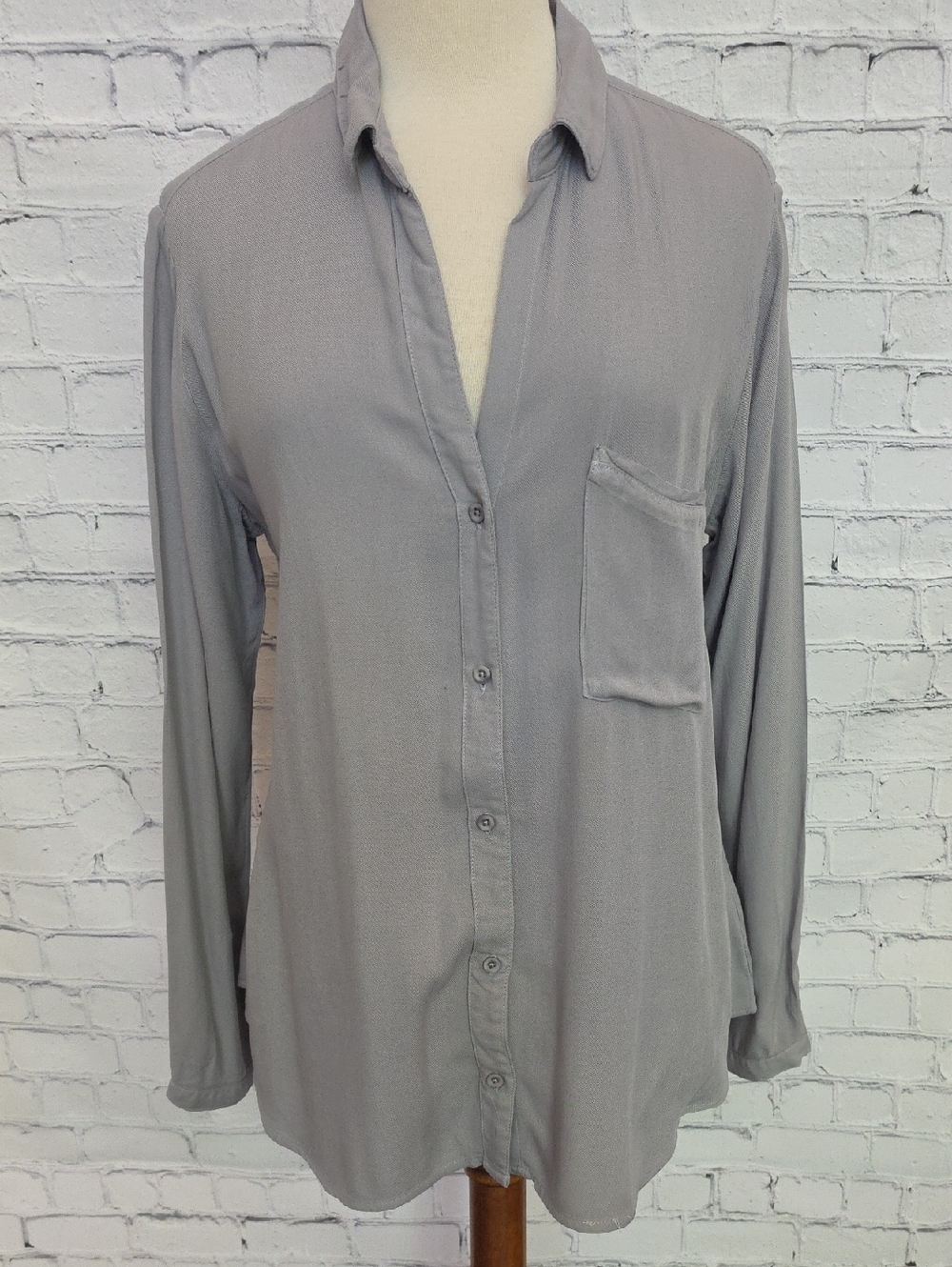 Cloth & Stone Button Down Shirt